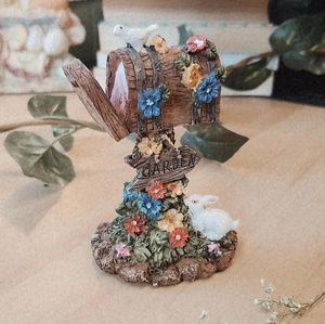Cottage Mailbox Garden Figurine